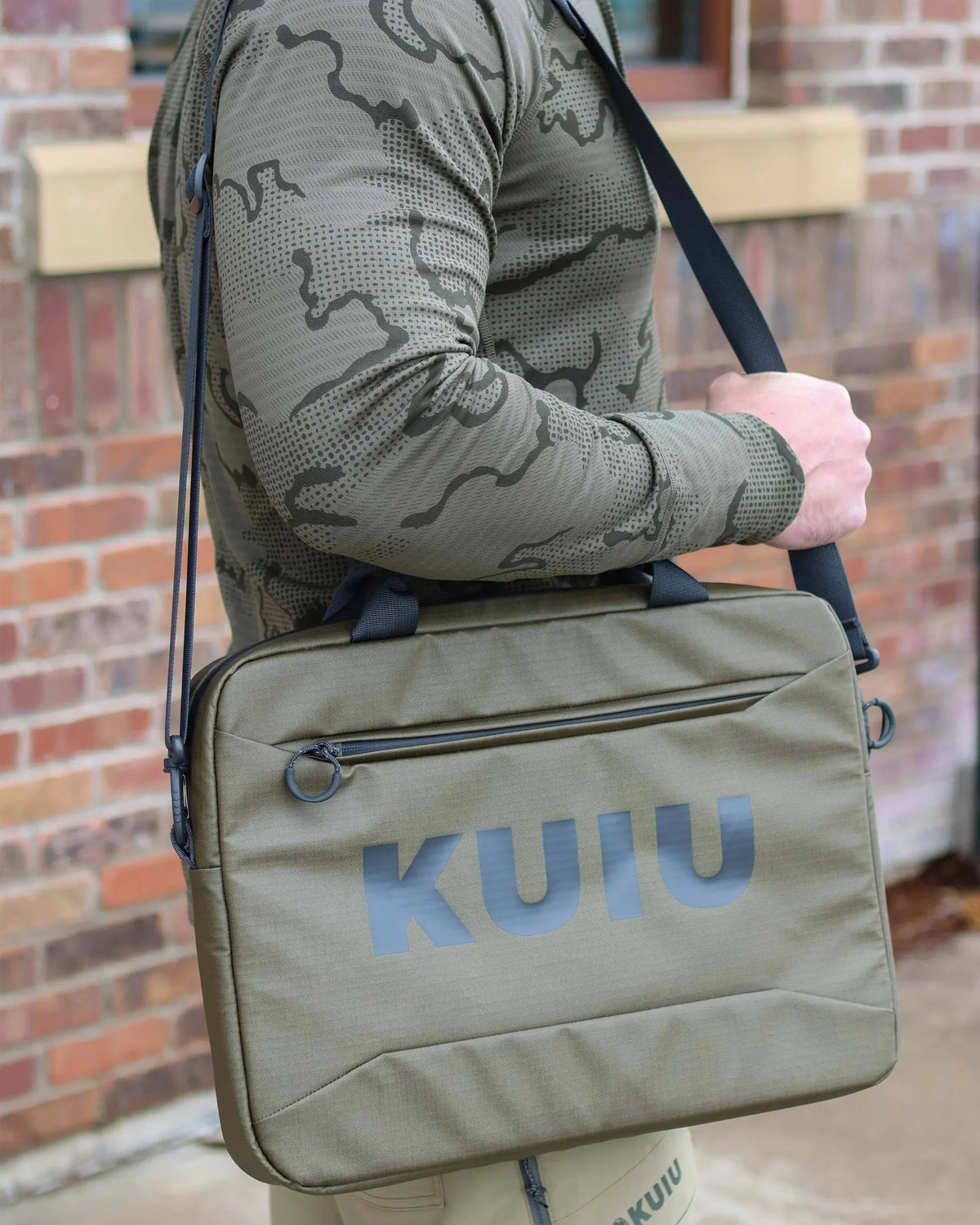 Waypoint Messenger Bag | Bourbon